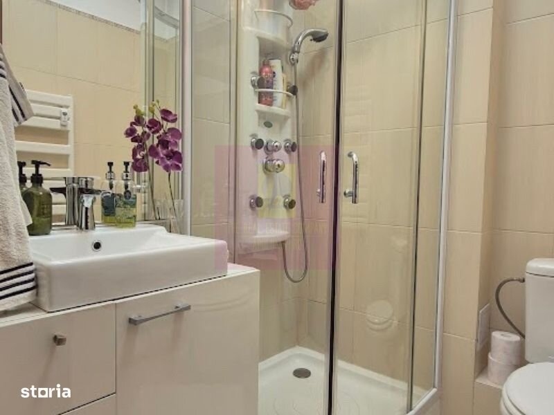 Apartament exclusivist cu parcare vedere Lac Flotreasca